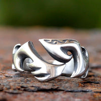 Abstract Flame Ring — vista laterale