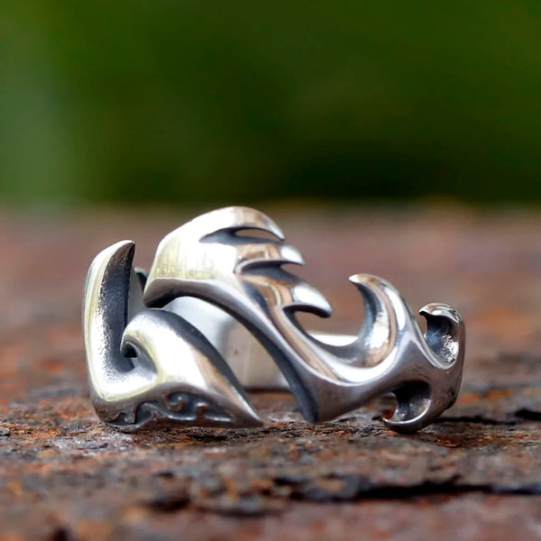 Abstract Flame Ring — vista frontale
