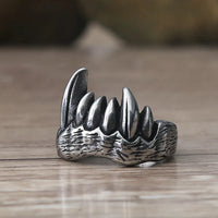 Bear Teeth Ring — dettaglio della stampa