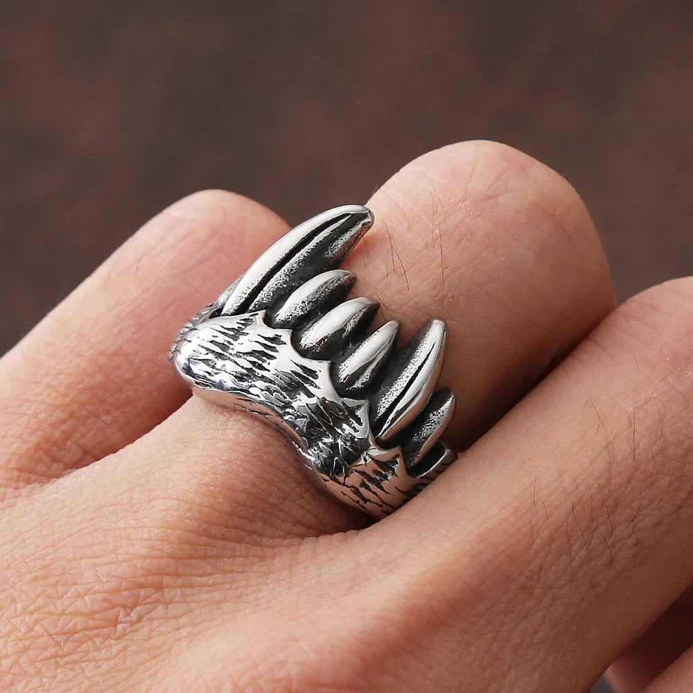 Bear Teeth Ring — in alternativa