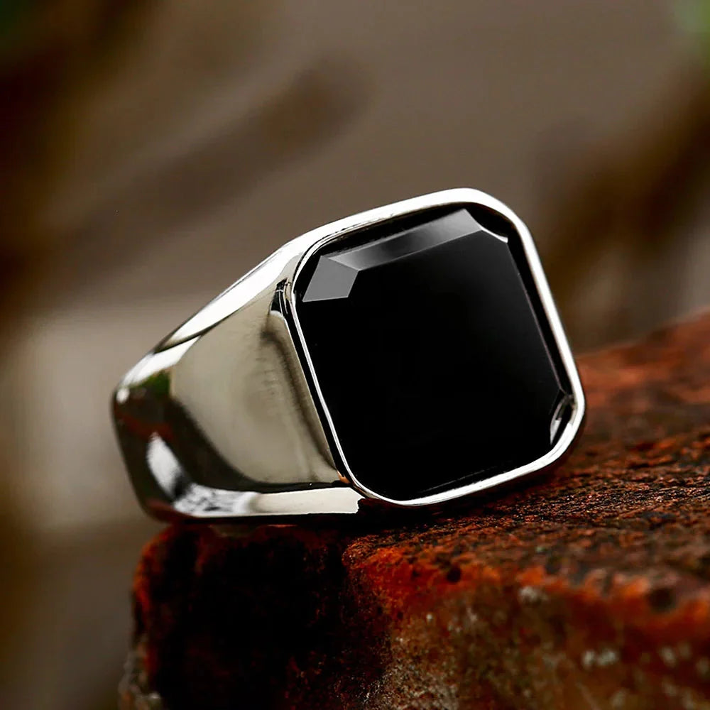 Black Agate Stone Ring — dettaglio