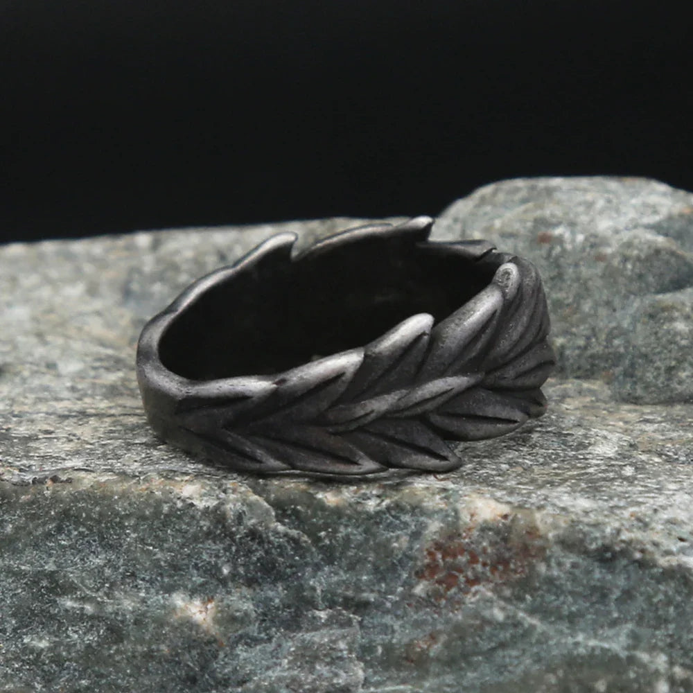 Black Ears of Wheat Ring — dettaglio della stampa