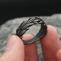 Black Ears of Wheat Ring — vista laterale