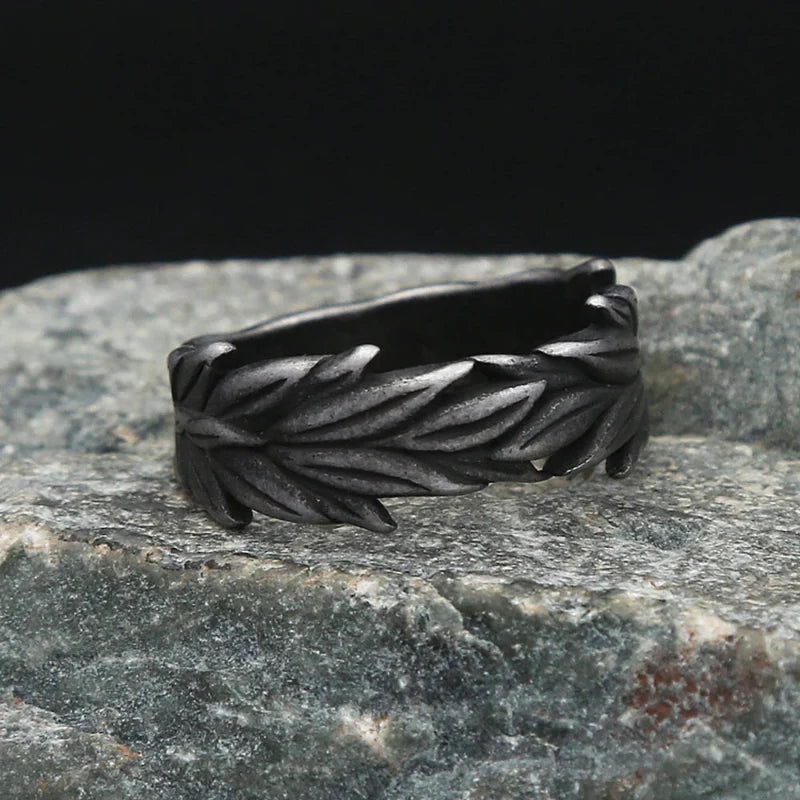 Black Ears of Wheat Ring — vista posteriore