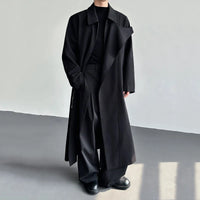 Black Y2K Mens Trench Coat — vista laterale