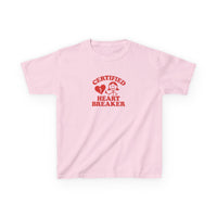 Certified Heartbreaker Graphic Baby Tee — dettaglio della stampa