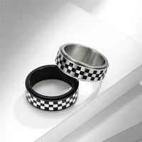 Checkered Spinning Band Ring — in alternativa