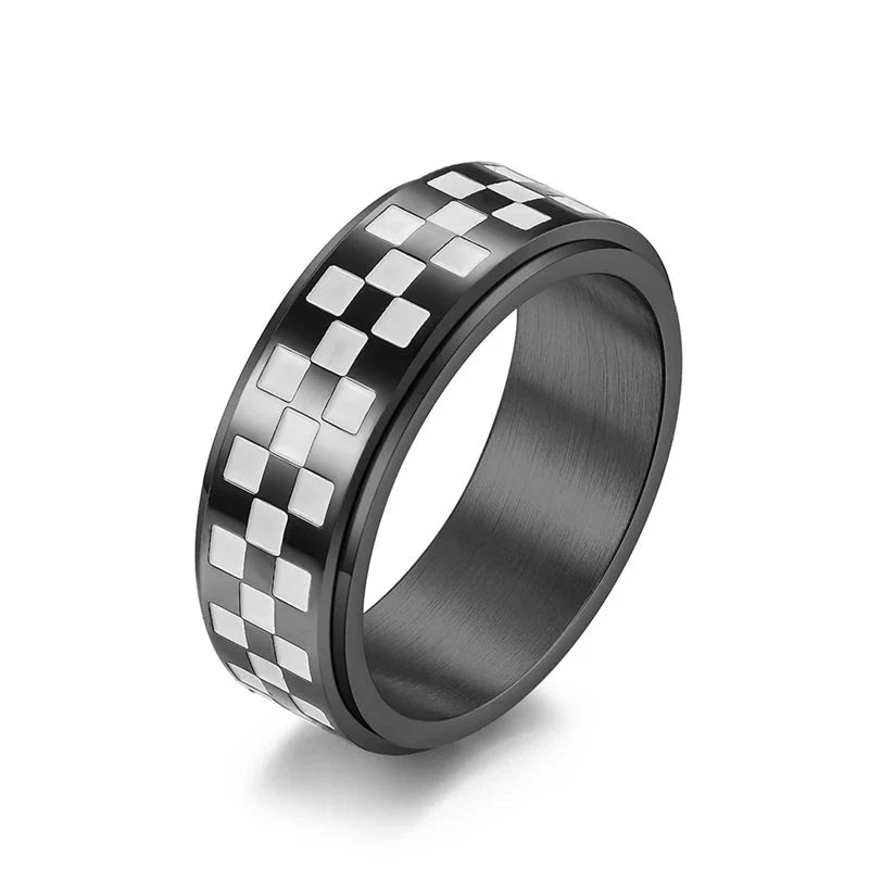 Checkered Spinning Band Ring — vista posteriore