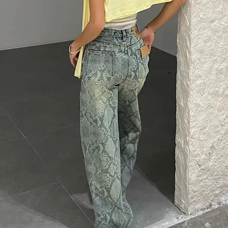 Chic Snake Print Graphic Y2K High Waist Baggy Jeans — vista laterale