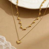 Chic Y2K Love Hearts and Heart Pendant Layered Necklace — dettaglio