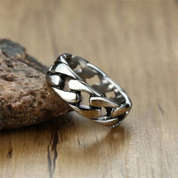 Essentials Curb Chain Ring — dettaglio del tessuto