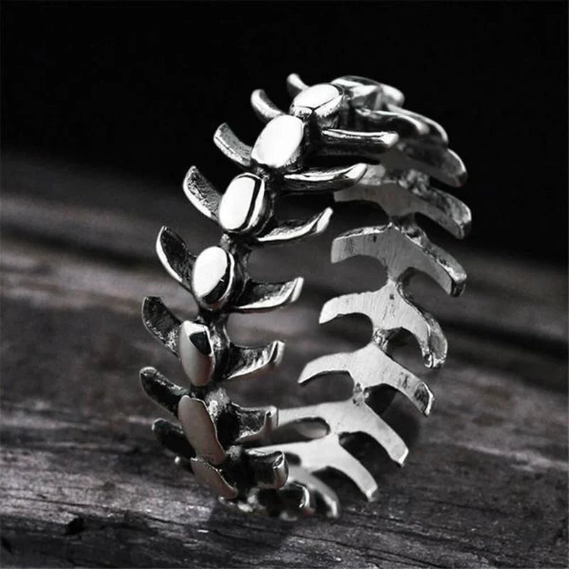 Vertebrae Band Ring — vista laterale