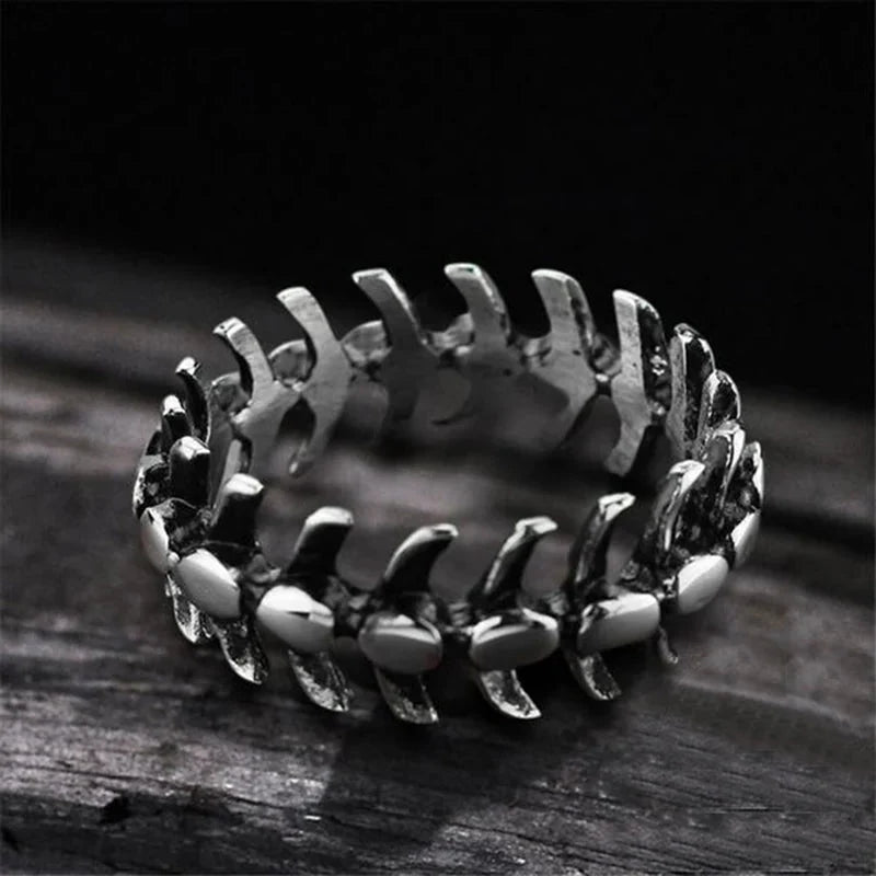 Vertebrae Band Ring — dettaglio del tessuto