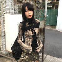 Grunge Y2k Cross Ribbed Long Sleeve Top — vista posteriore