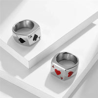 Hearts And Spades Signet Ring — dettaglio della stampa