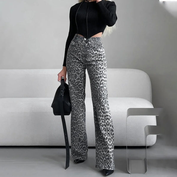 High Waist Y2K Snow Leopard Print Flares — vista frontale