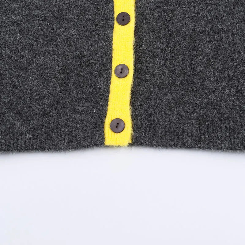 Knitted Y2K Vintage Grey Button Up Cardigan — dettaglio del tessuto
