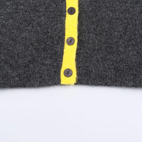 Knitted Y2K Vintage Grey Button Up Cardigan — dettaglio del tessuto