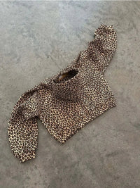 Leopard Print Y2K Graphic Hoodie — dettaglio del tessuto