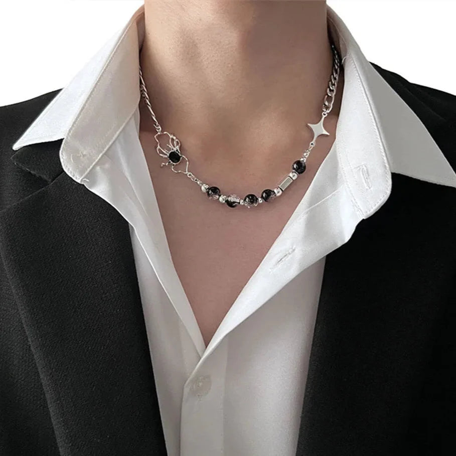 Matching Spider Necklace and Band — in alternativa