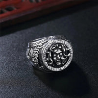 Medusa Snake Ring — vista posteriore