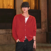 Mens Y2K Button Up Cardigan Sweater — vista frontale