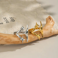 Minimalist Y2K Metal Star Open Ring — vista laterale