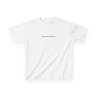 Not Your Chica Baby Tee — dettaglio