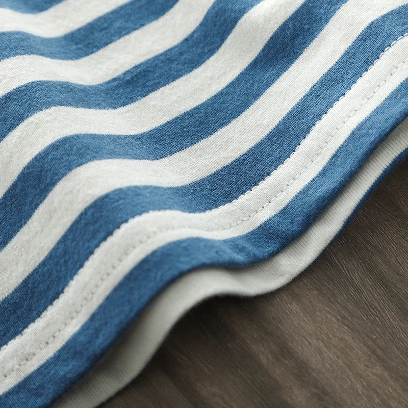 Retro Y2K Striped Tank Top — in alternativa