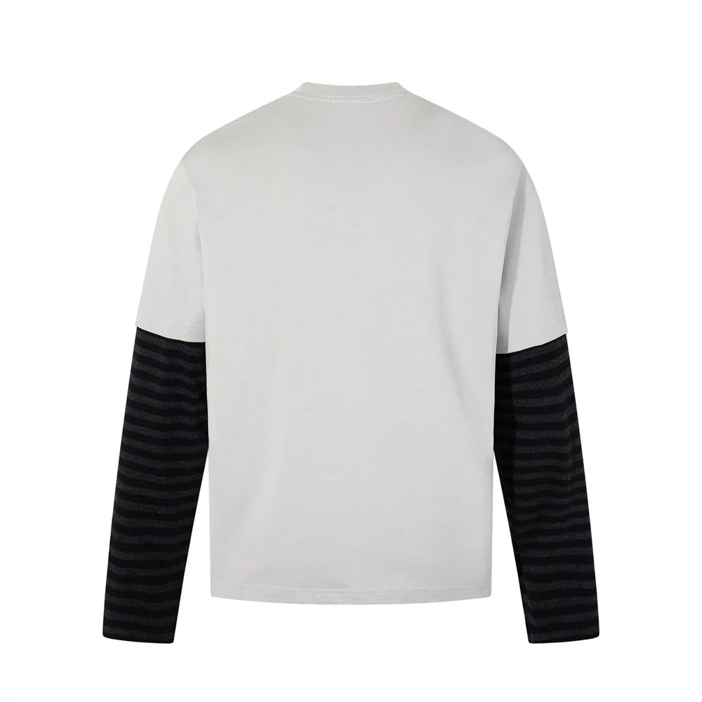 "Silent Knight" Graphic Y2K Mock Layered Long Sleeve Top — vista posteriore
