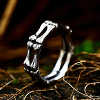 Skeleton Bone Ring — vista frontale
