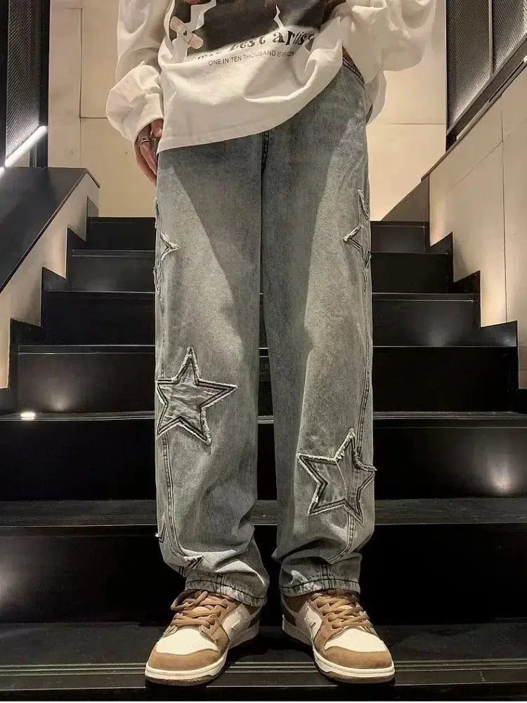 Star Embroidered Y2K Baggy Straight Leg Washed Jeans — dettaglio della stampa