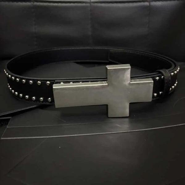 Subculture Y2K Punk Studded Cross Belt — vista frontale