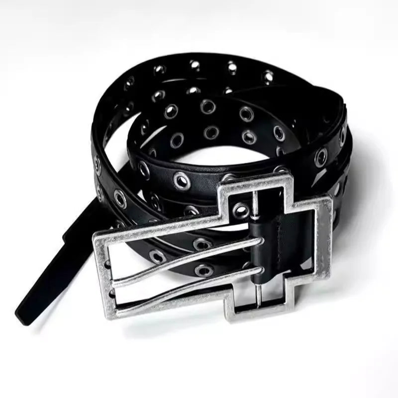 Subculture Y2K Punk Studded Cross Belt — vista posteriore