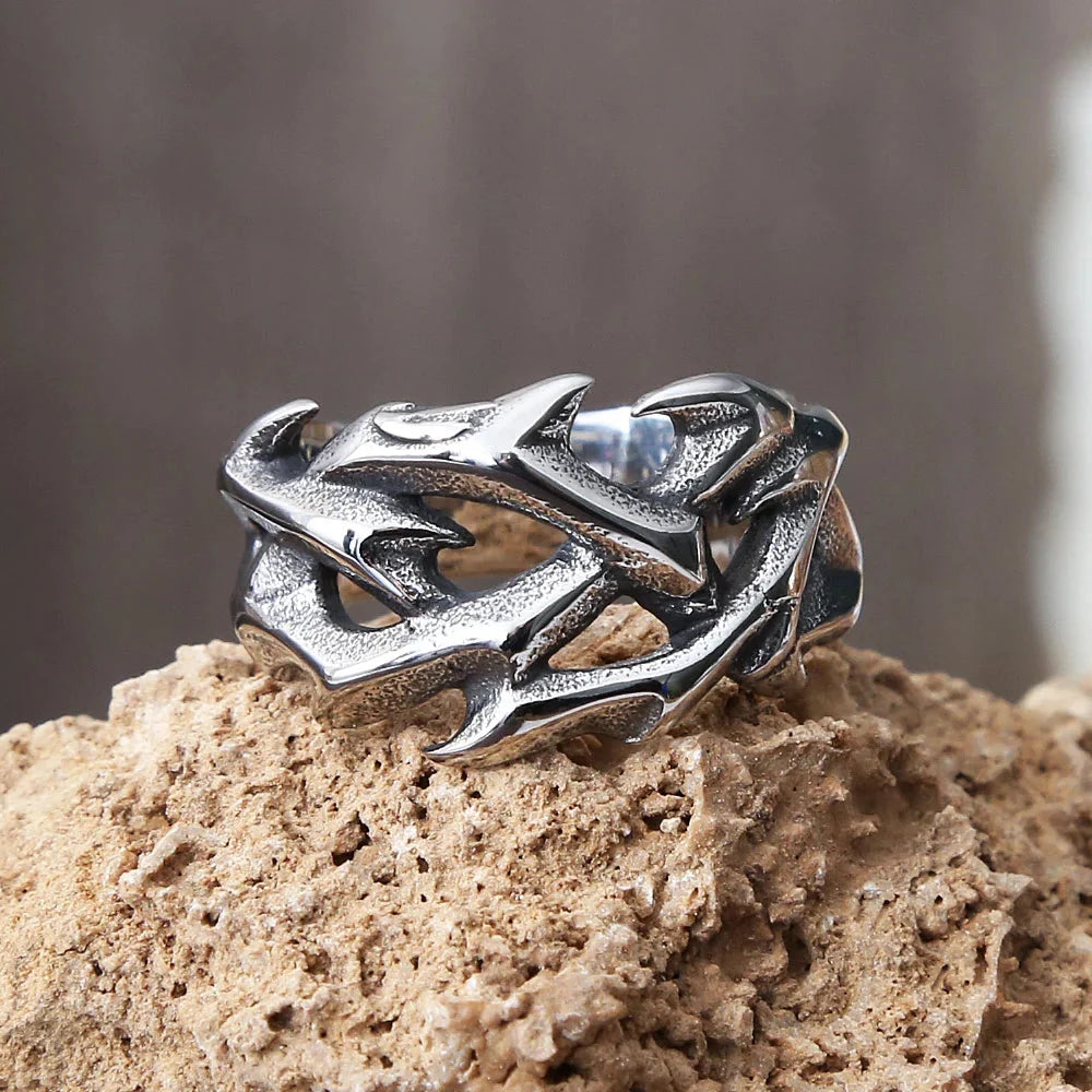 Thorn Crown Ring — vista posteriore