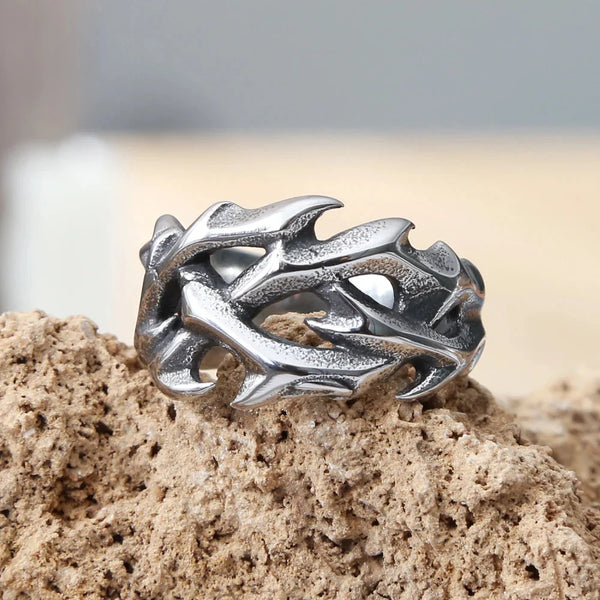 Thorn Crown Ring — vista frontale