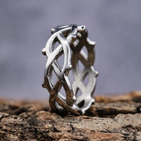 Thorn Vine Aesthetic Ring — dettaglio della stampa