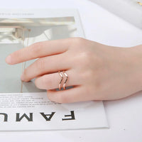 Two V Shape Ring — in alternativa