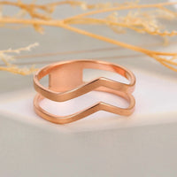 Two V Shape Ring — vista completa