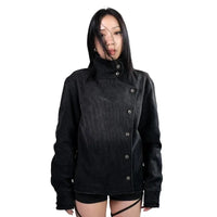 Vintage Y2K Black Fencing Jacket — in alternativa