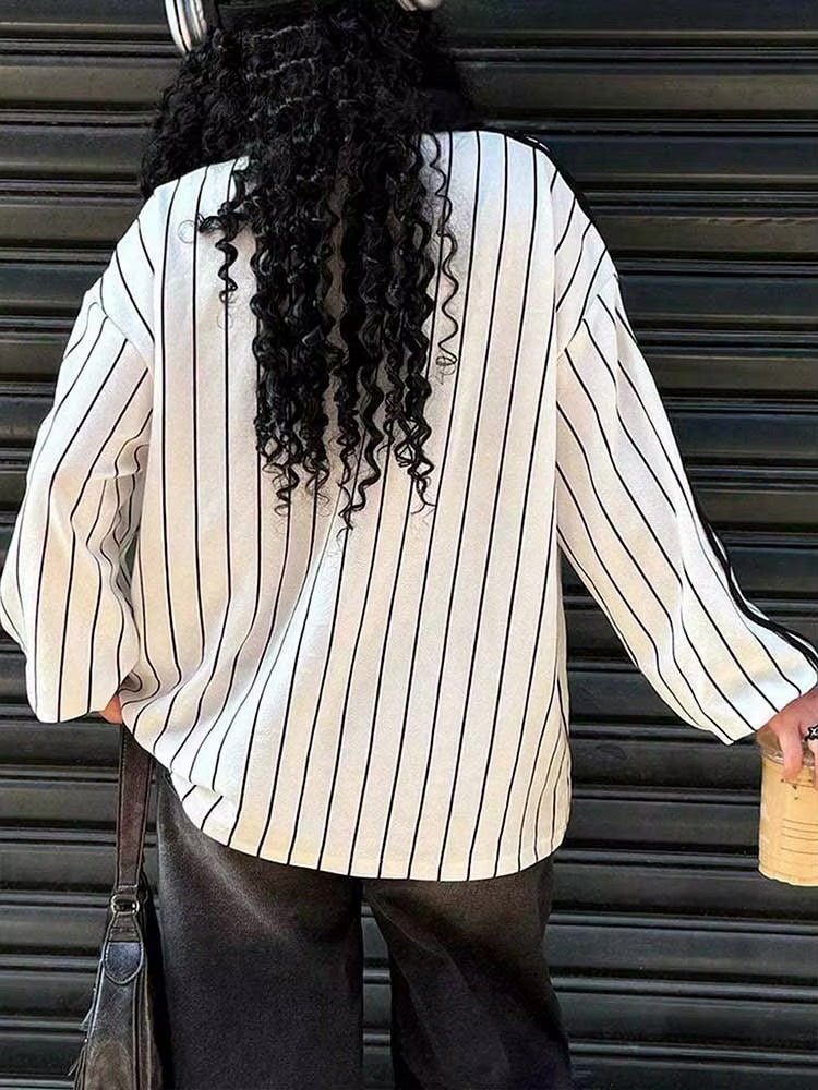 Vintage Y2K Striped Polo Long Sleeve Soccer Jersey — dettaglio del tessuto