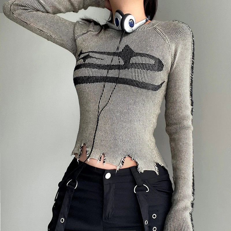 Womens Long Sleeve Ripped Stitched Y2K Top — dettaglio