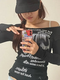Womens Long Sleeve Y2K Graphic Top — vista laterale
