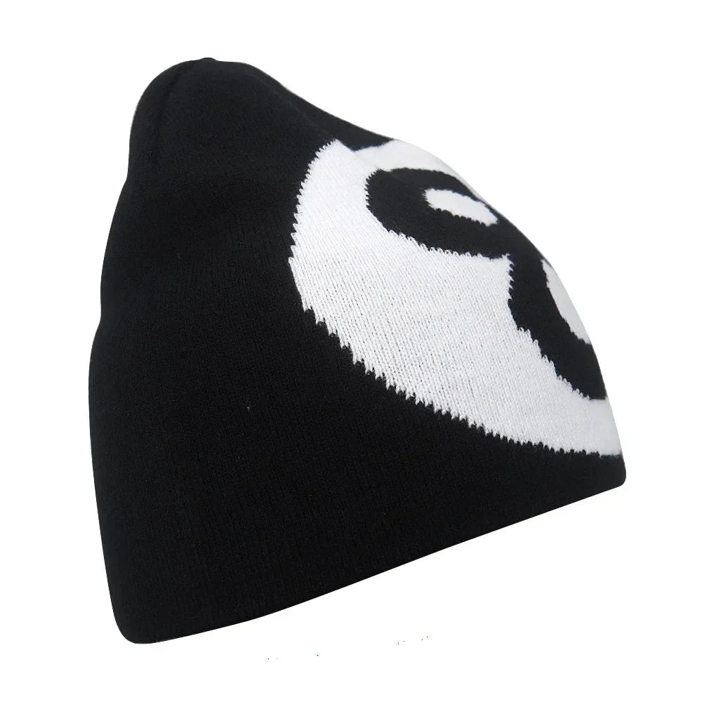 8 Ball Beanie — dettaglio della stampa