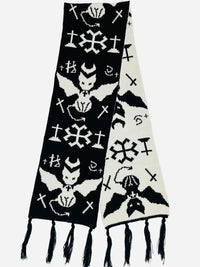 Angellic Devil Graphic Shawl Scarf — dettaglio del tessuto