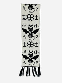 Angellic Devil Graphic Shawl Scarf — dettaglio
