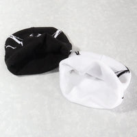 Arachnid Spider Beanie — vista laterale