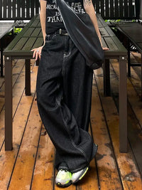 Baggy Black Embroidered Jeans — dettaglio
