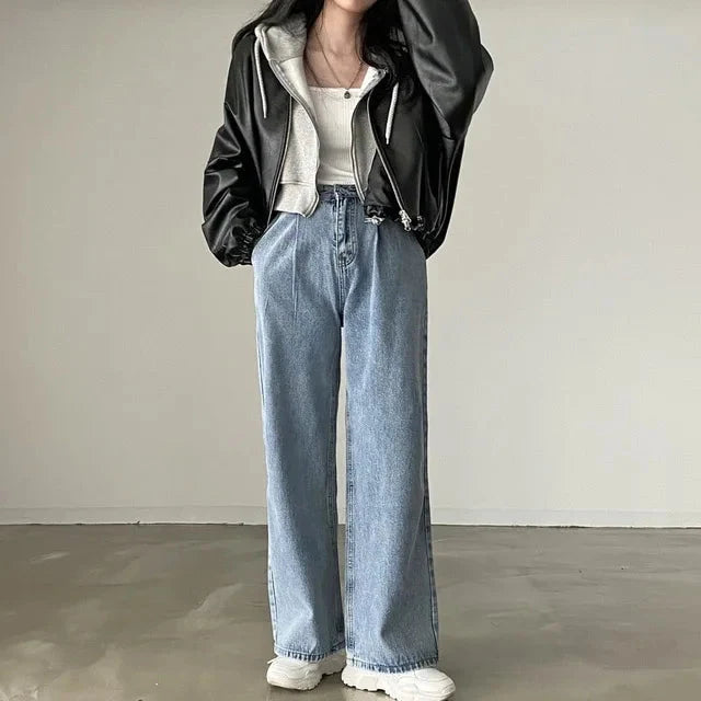 Baggy Black Leather Jacket — vista completa