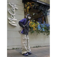 Baggy Cargo Pocket Trousers — vista laterale
